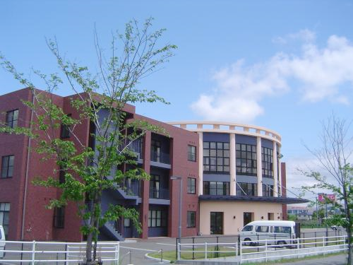 総合診療科として内科全般の診療、在宅への訪問診療をお願いできるドクターを募集。 総合診療科として内科全般の診療、在宅への訪問診療をお願いできるドクターを募集。